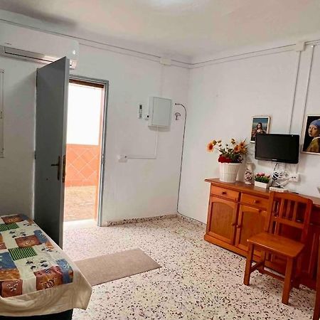 Casa Armonia Apartment โกนิล เด ลาฟรอนเตรา ภายนอก รูปภาพ