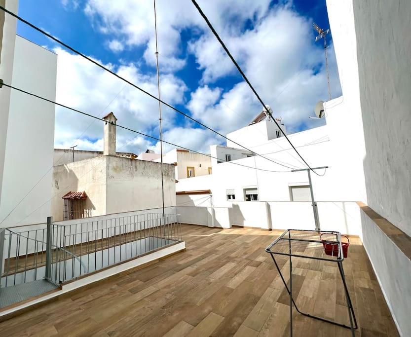Casa Armonia Apartment โกนิล เด ลาฟรอนเตรา ภายนอก รูปภาพ