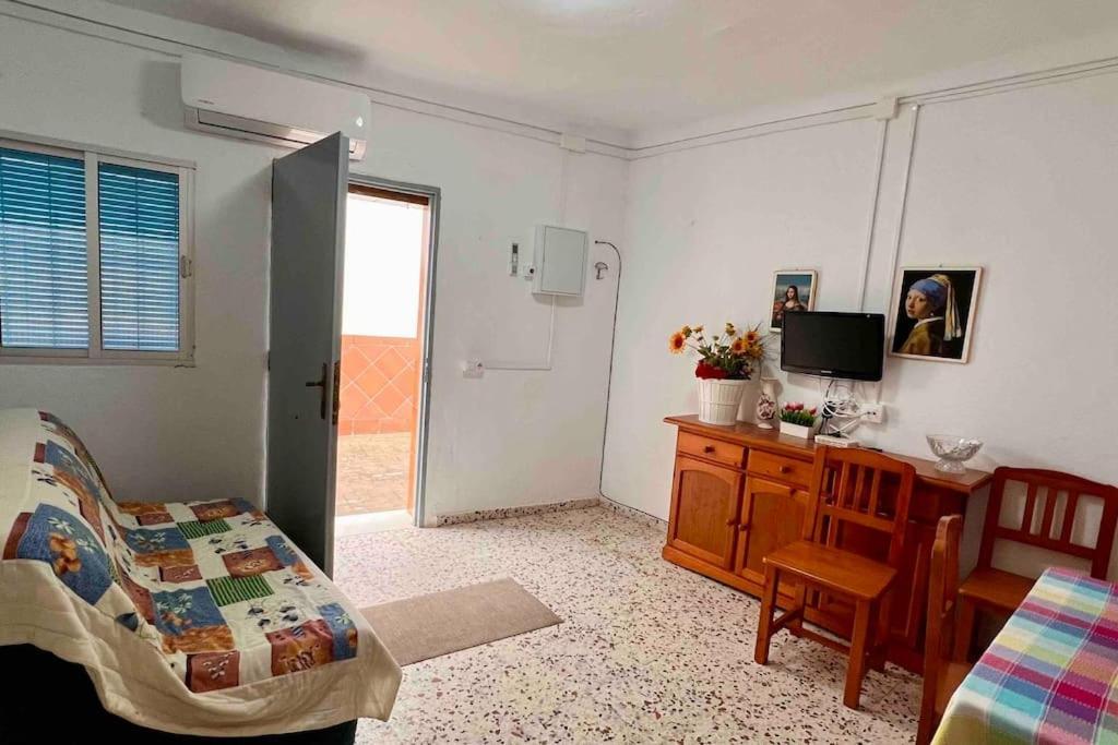 Casa Armonia Apartment โกนิล เด ลาฟรอนเตรา ภายนอก รูปภาพ